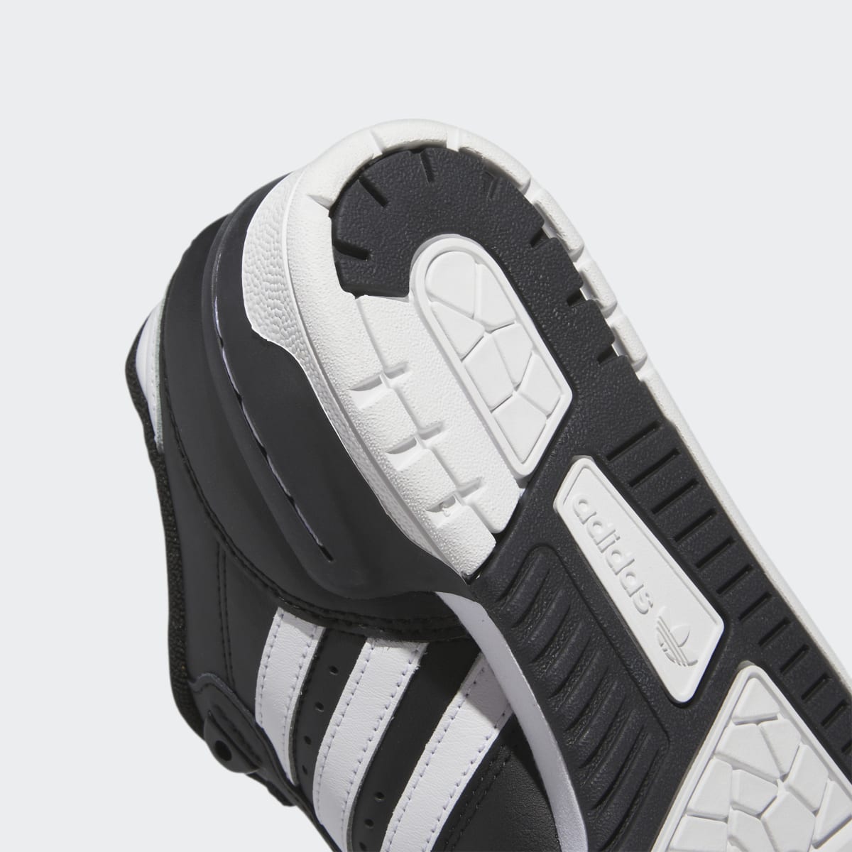 Overkicks - Adidas Rivalry Low Core Black Cloud White (GS) (IF5245) - imagen 9