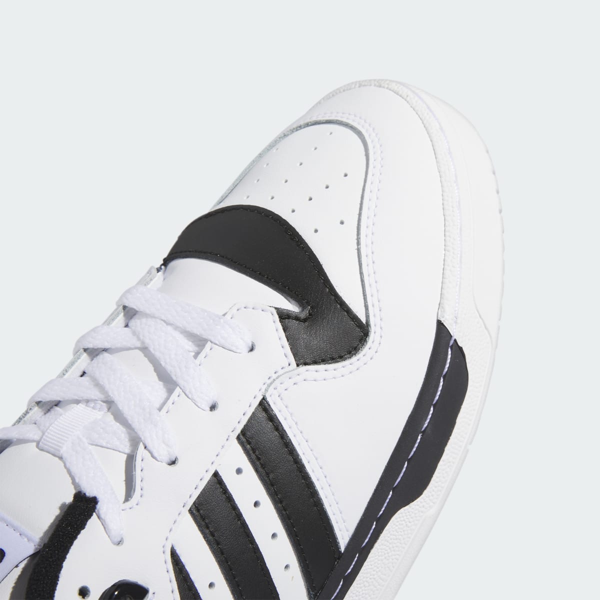 Overkicks - Adidas Rivalry Low White Core Black (IG1474) - detalle