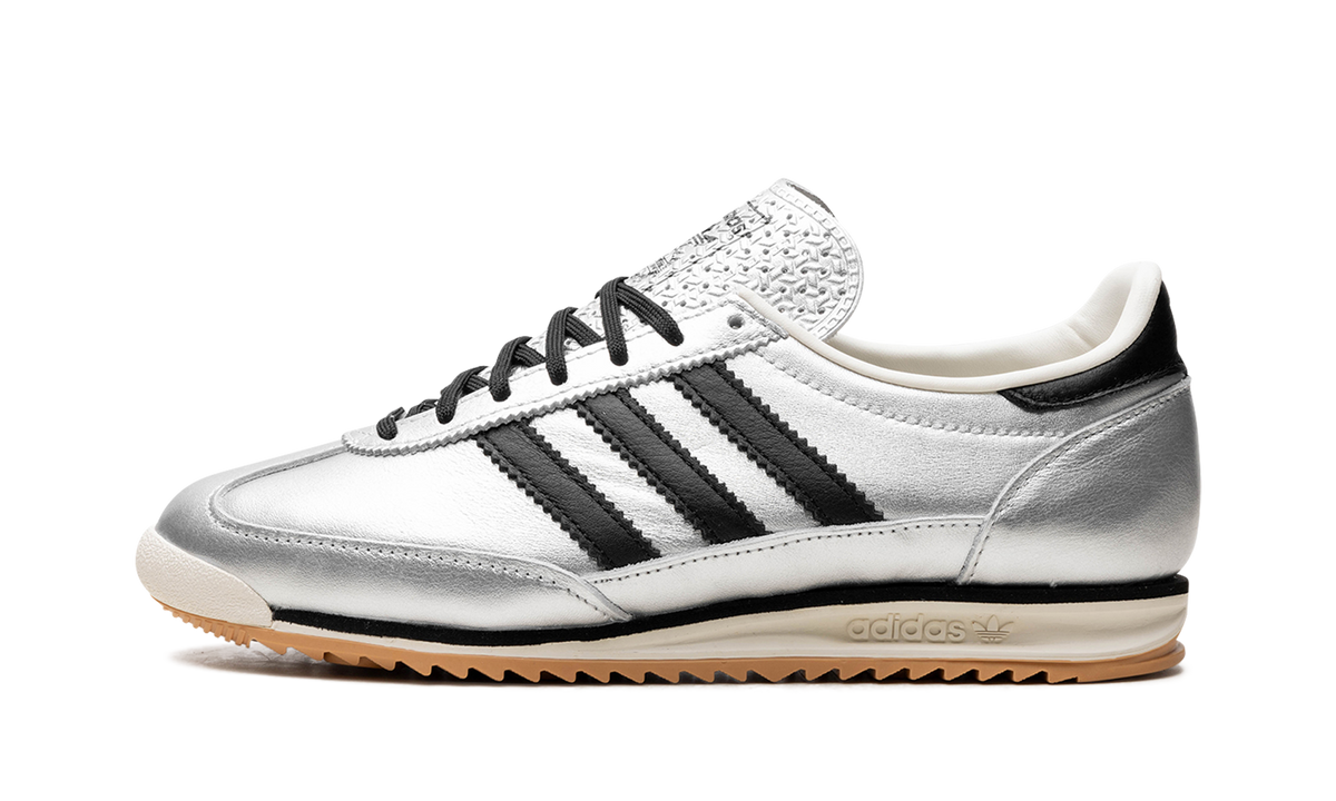 Overkicks - Adidas SL 72 OG Silver Metallic Black Gum (JH6363) - vista lateral