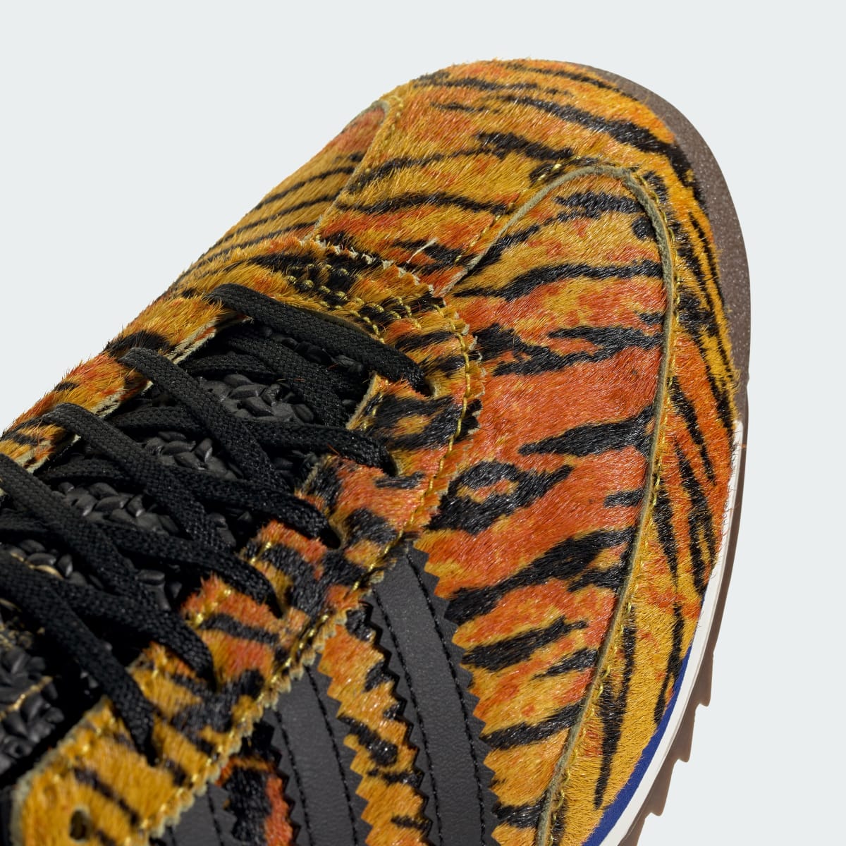 Overkicks - Adidas SL 72 OG Yellow Core Black Lucid Blue (KH8812) - detalle