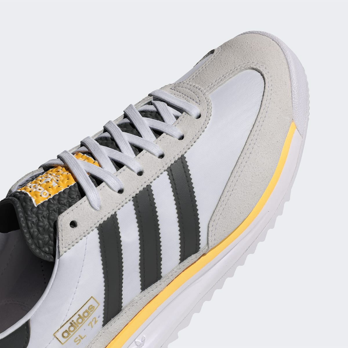 Overkicks - Adidas SL 72 RS White Black Spark (IH4823) - detalle