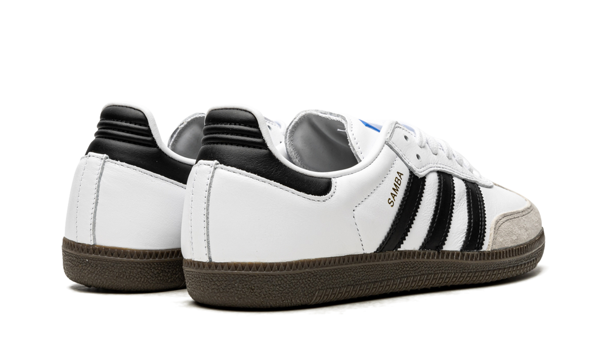 Overkicks - Adidas Samba ADV Cloud White Core Black (GZ8477) - par completo