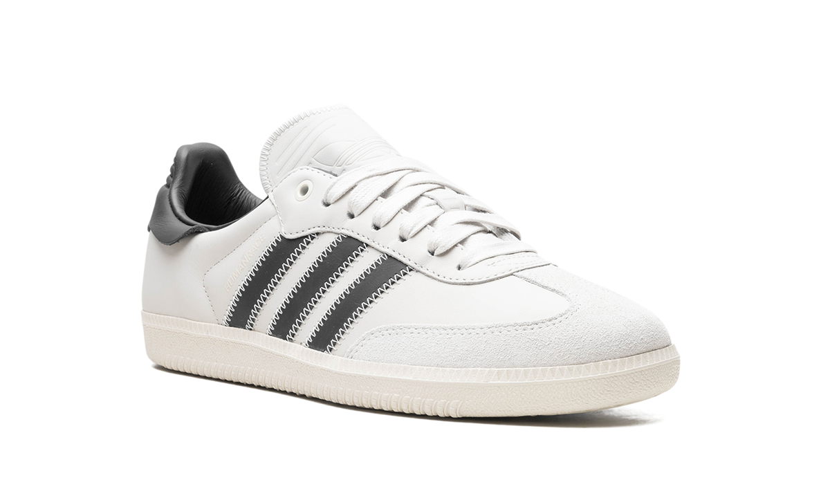 Overkicks - Adidas Samba Humanrace Core Black (ID9065) - detalle lateral interior