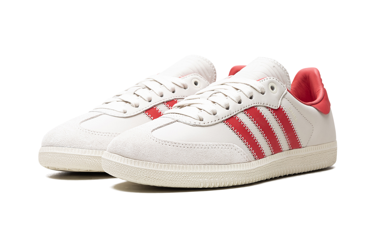 Overkicks - Adidas Samba Humanrace Glory Red (ID9066) - vista trasera