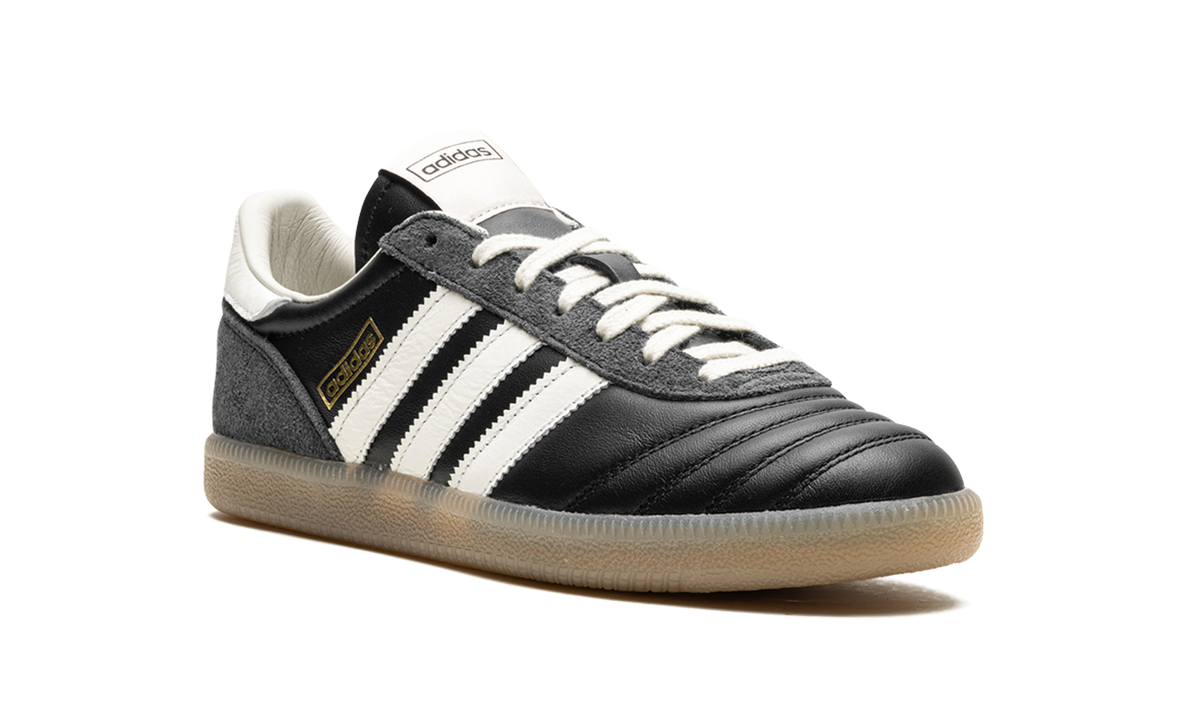Overkicks - Adidas Samba JP Sneakersnstuff (IE6242) - detalle lateral interior