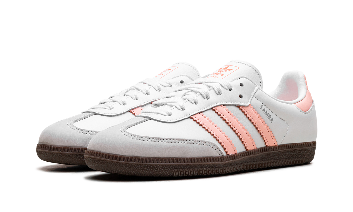 Overkicks - Adidas Samba OG Cloud White Clear Orange Semi Coral (Womens) (JH5687) - vista trasera