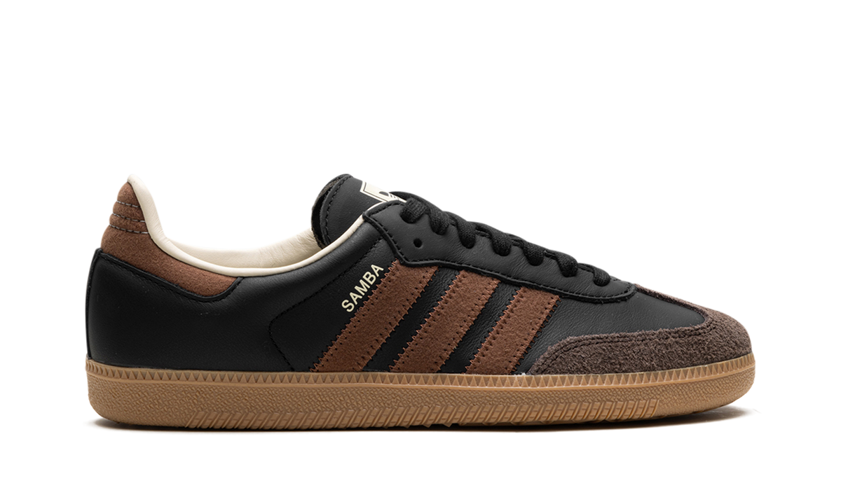 Overkicks - Adidas Samba OG Core Black Preloved Brown (IE9123) - detalle talón