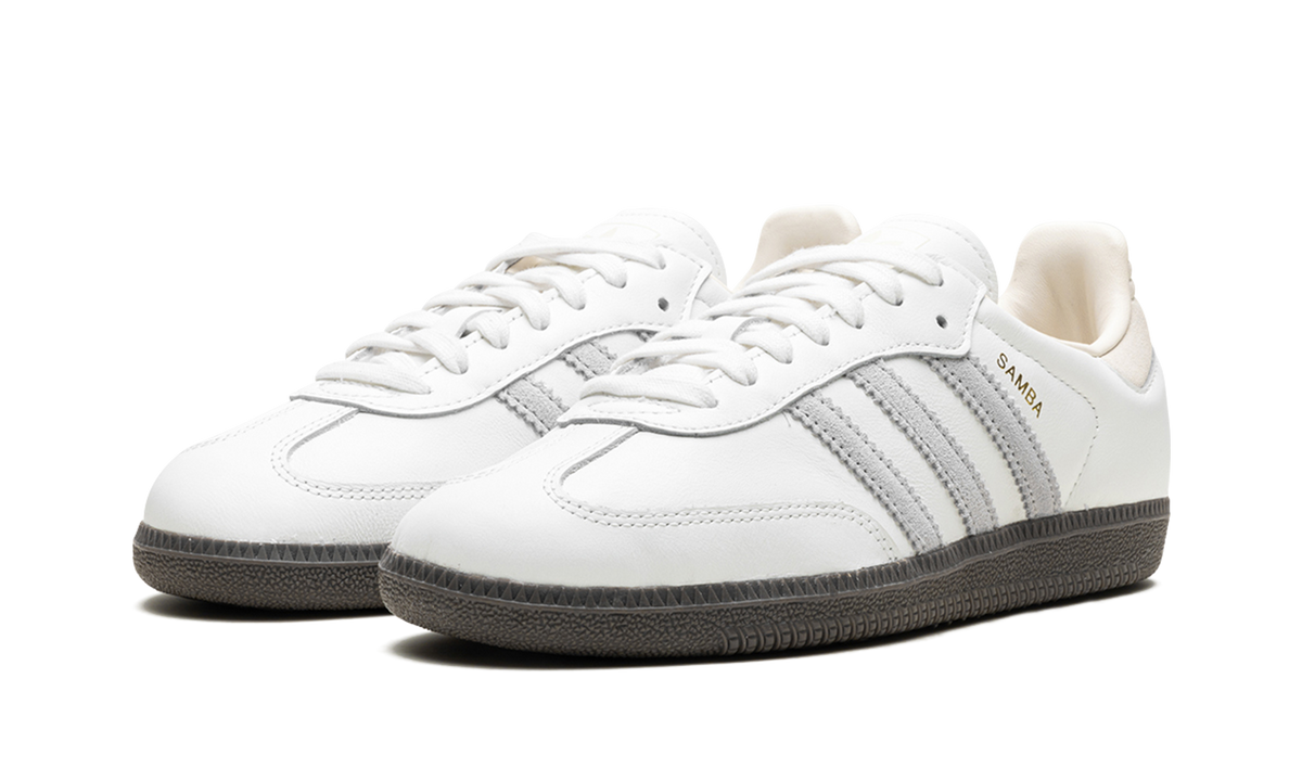 Overkicks - Adidas Samba OG Core White Grey (IH4880) - vista trasera