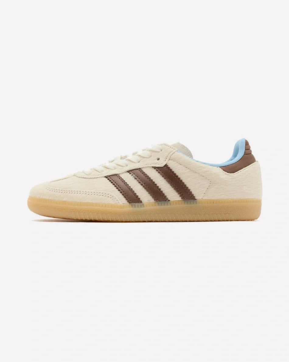 Overkicks - Adidas Samba OG Cream White Earth Strata Pony Hair (Womens) (KI2514) - vista lateral