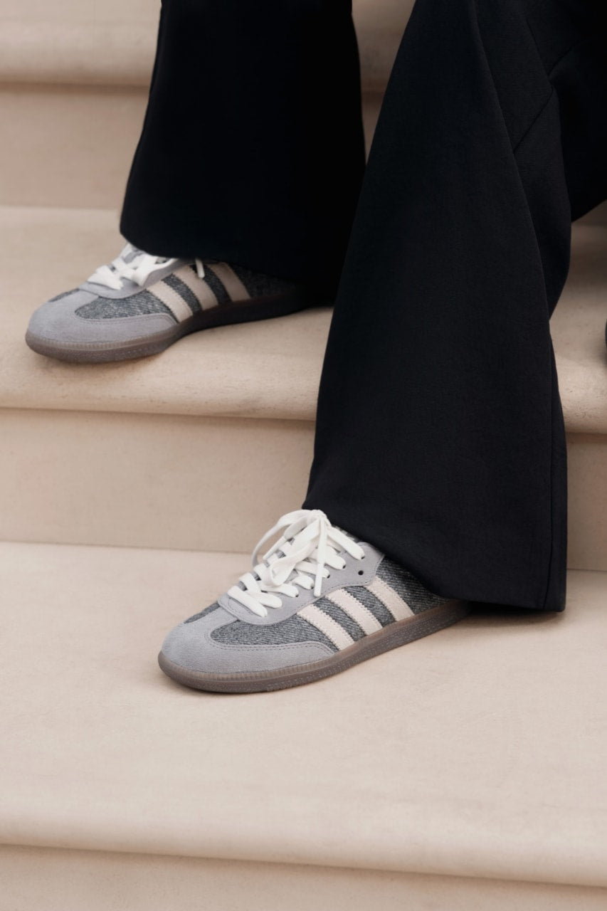 Overkicks - Adidas Samba OG Molly-Mae Slate (Women's) (LA9033) - imagen 2