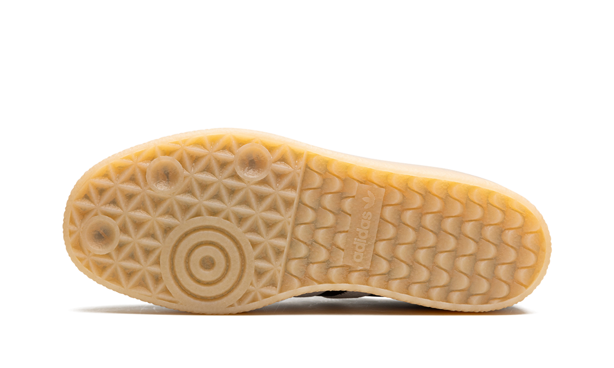 Overkicks - Adidas Sambae Black White Gum (Womens) (ID0436) - vista superior