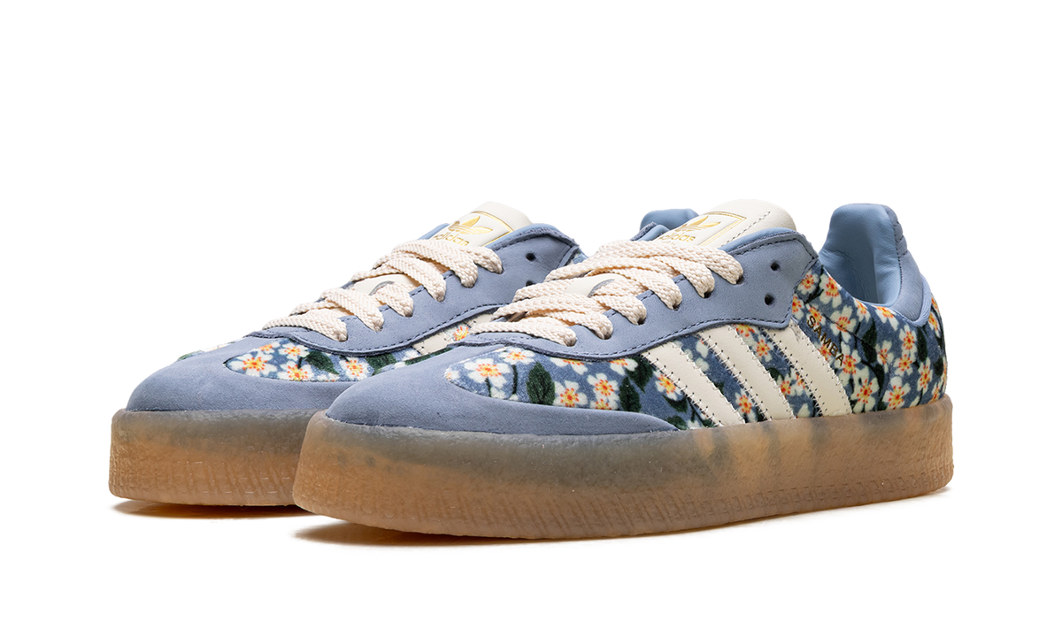 Overkicks - Adidas Sambae Liberty London Floral Embroidery Blue Cream White (Womens) (JQ6046) - vista trasera