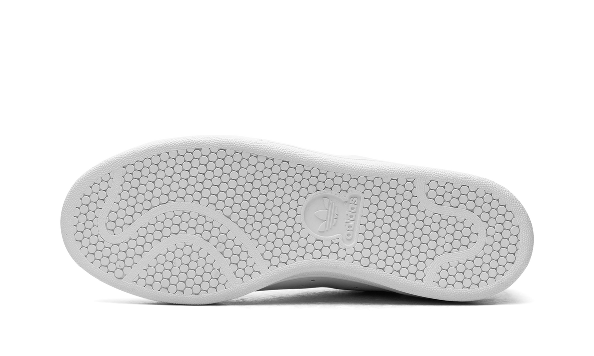 Overkicks - Adidas Stan Smith Core White New Navy (M20325) - detalle talón