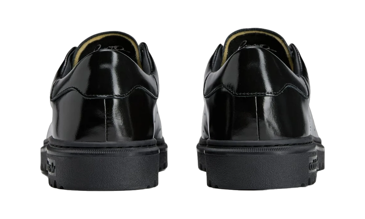 Overkicks - Adidas Stan Smith Freizeit SpongeBob SquarePants (JQ6779) - vista superior