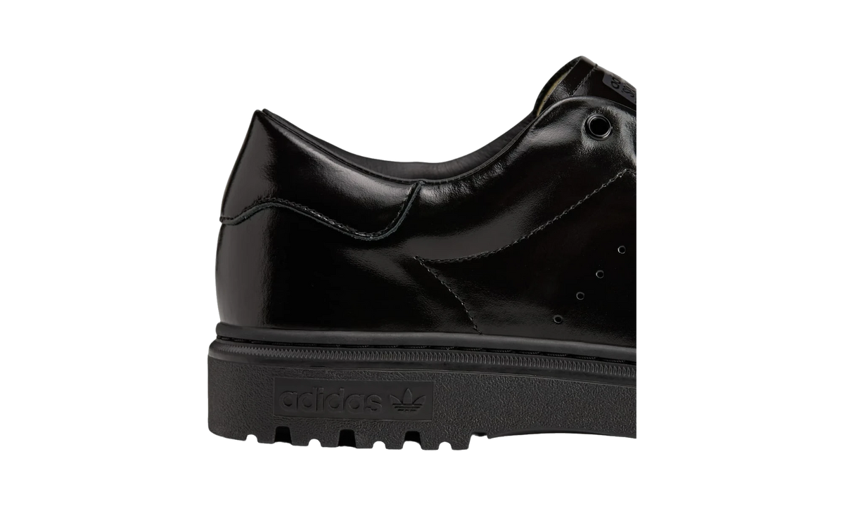 Overkicks - Adidas Stan Smith Freizeit SpongeBob SquarePants (JQ6779) - detalle lateral interior