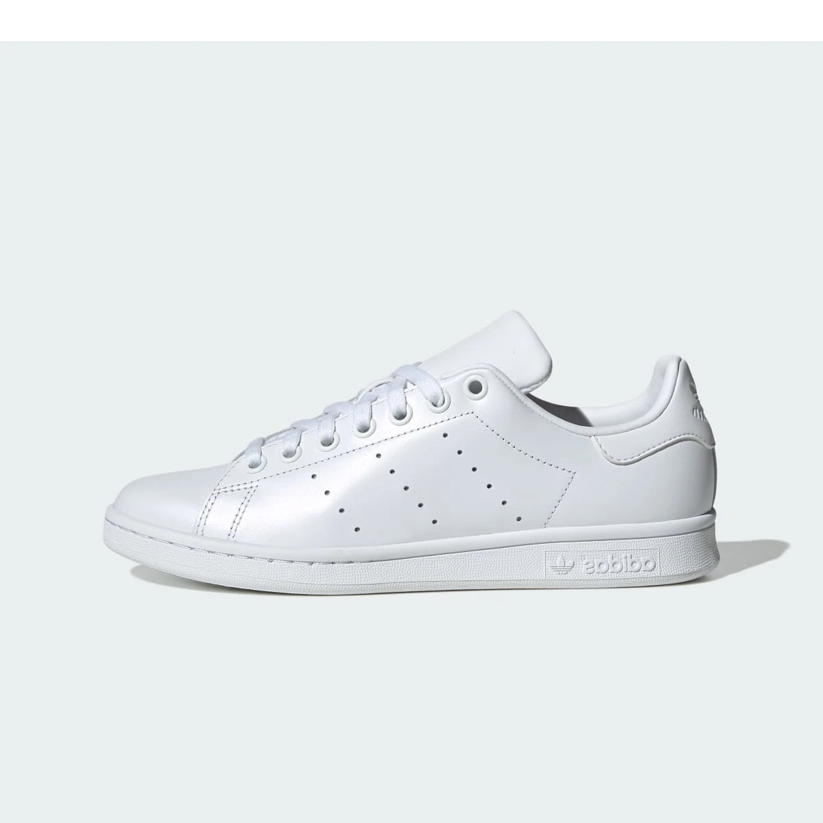 Overkicks - Adidas Stan Smith Triple White (LA6639) - vista lateral