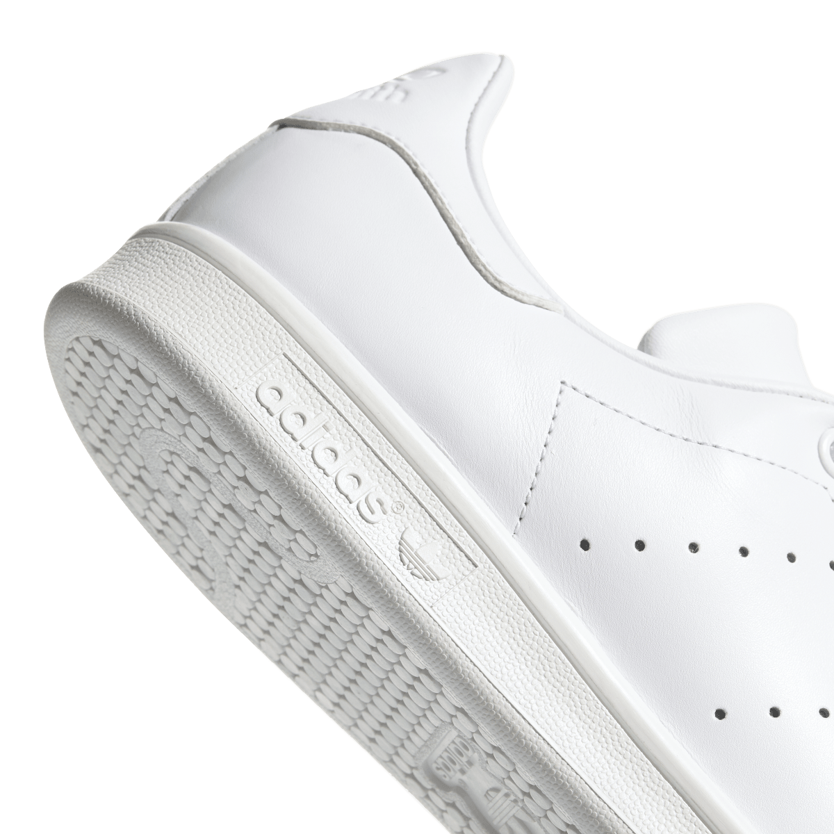 Overkicks - Adidas Stan Smith Triple White (S75104) - detalle