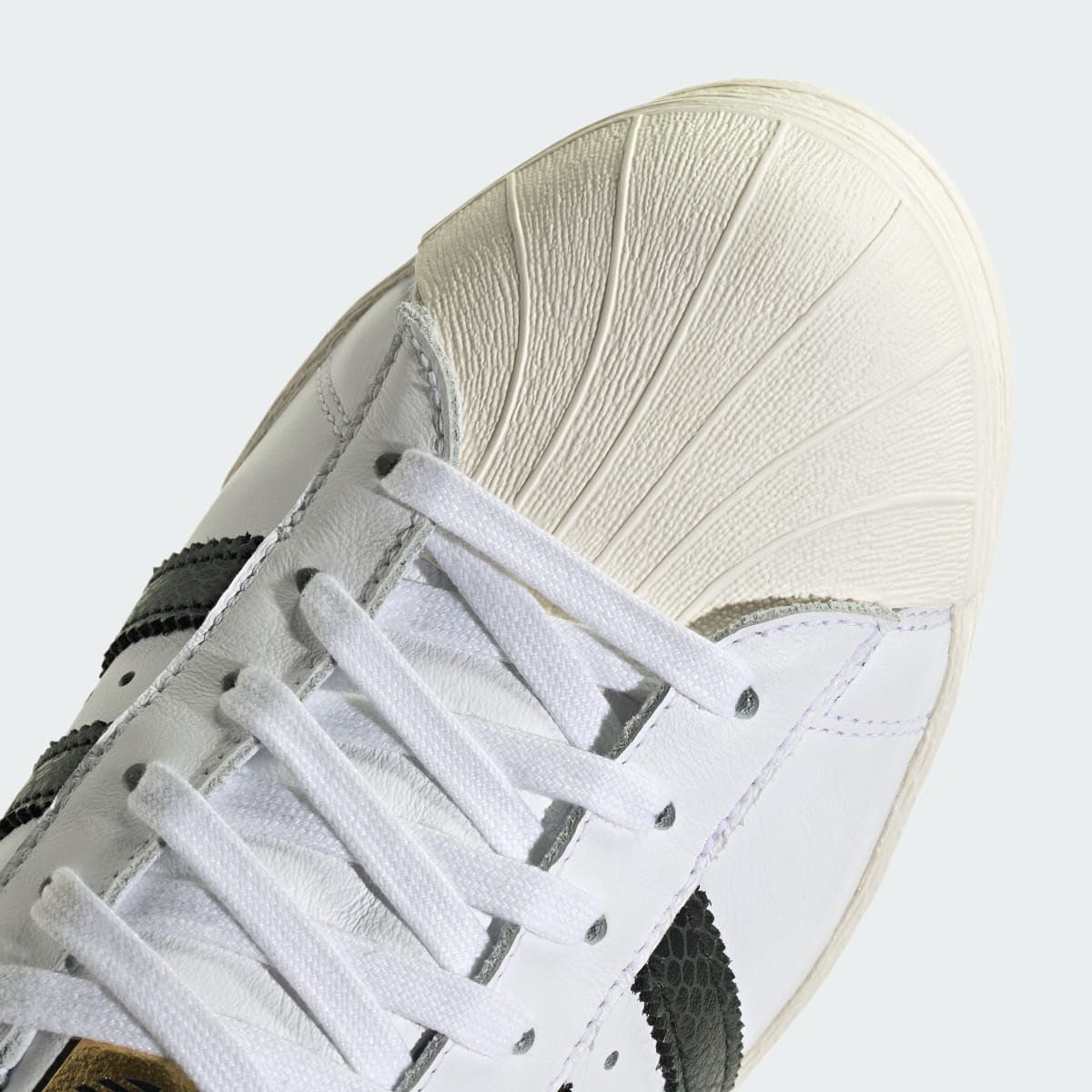 Overkicks - Adidas Superstar 82 Gore-Tex atmos White Black (JR7446) - detalle