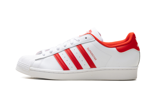 Overkicks - Adidas Superstar Cloud White Vivid Red (GZ3741) - vista lateral
