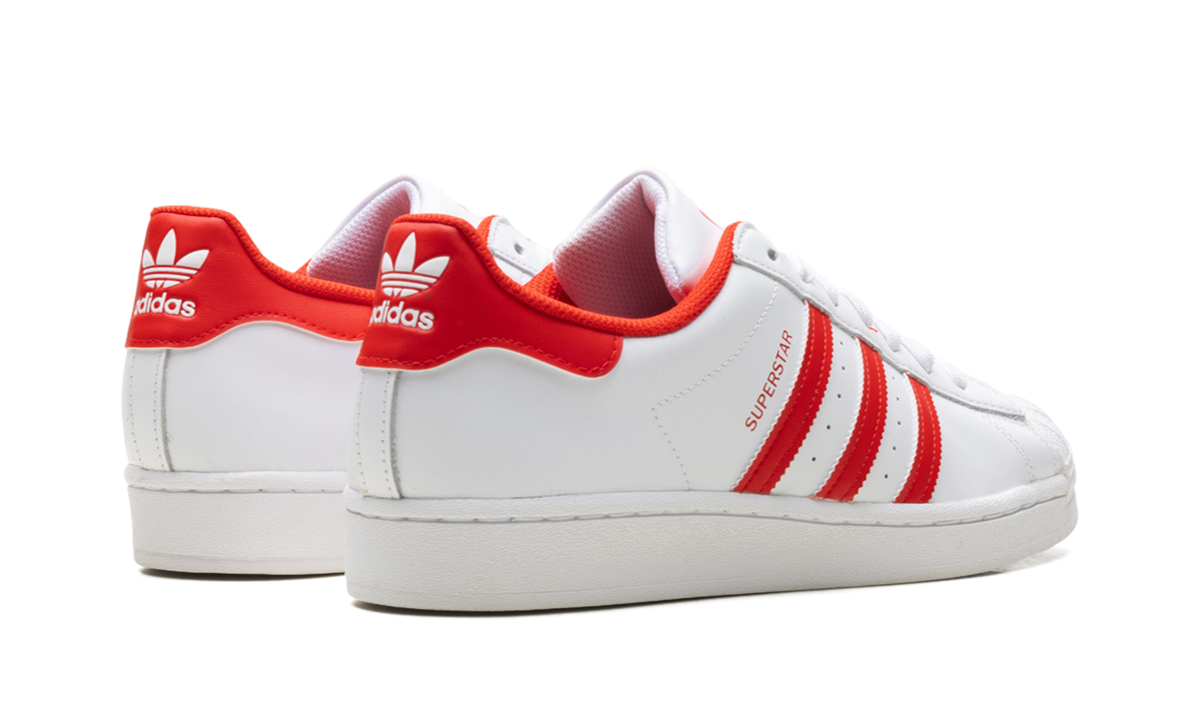 Overkicks - Adidas Superstar Cloud White Vivid Red (GZ3741) - par completo