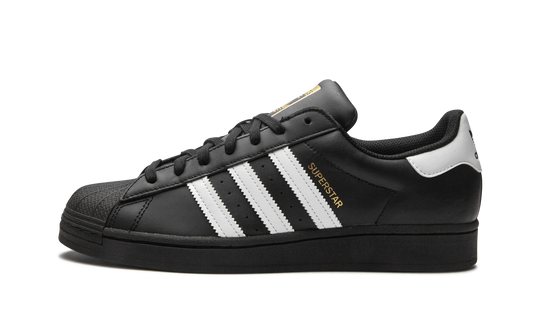 Overkicks - Adidas Superstar Core Black Cloud White Gold (EG4959) - vista lateral