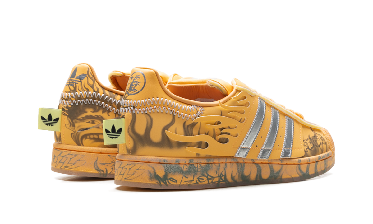 Overkicks - Adidas Superstar Hellstar Hazy Orange (LA1501) - vista trasera
