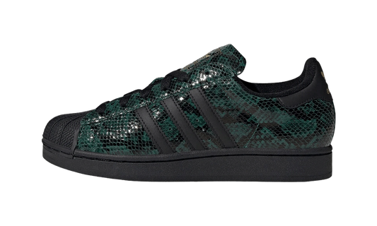 Overkicks - Adidas Superstar II Collegiate Green Snakeskin (JP8159) - vista lateral