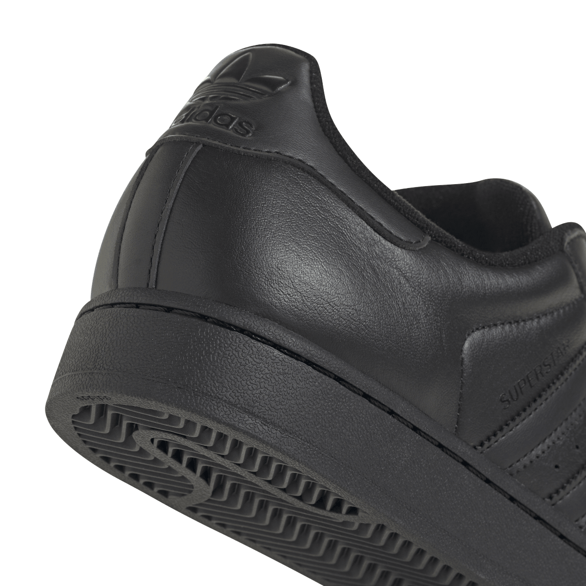 Overkicks - Adidas Superstar II Triple Black (JI0081) - detalle lateral interior