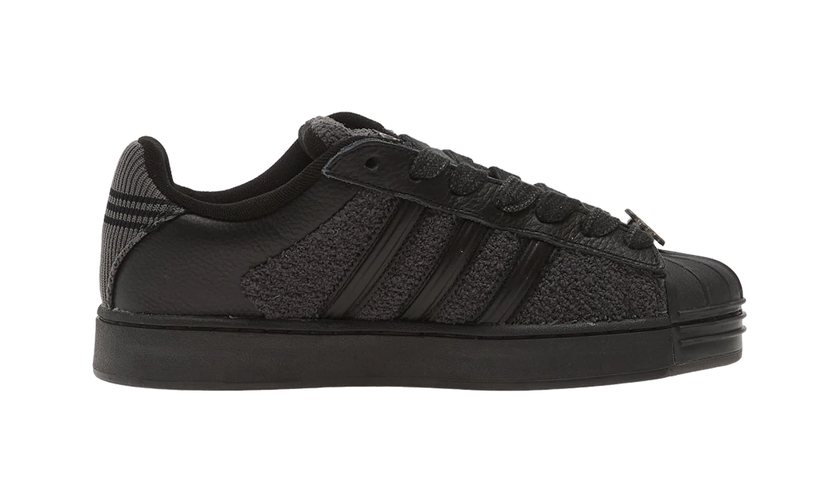 Overkicks - Adidas Superstar ST Disney Mickey Mouse Grey Black (KJ9942) - par completo