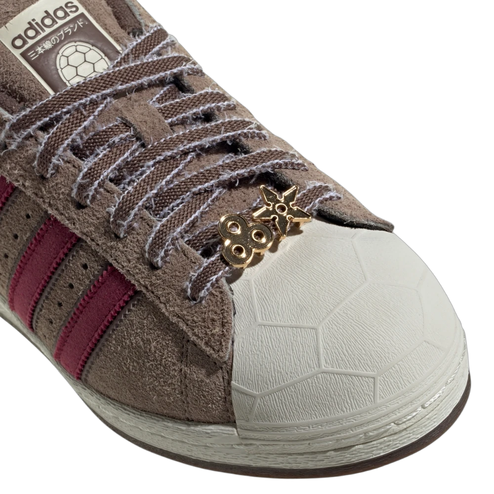 Overkicks - Adidas Superstar Shelltoe Teenage Mutant Ninja Turtles Splinter (IH4767) - vista trasera
