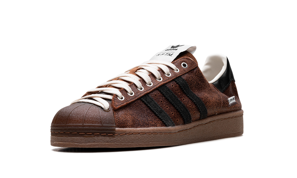 Overkicks - Adidas Superstar Song for the Mute Brown Black (JR8043) - detalle suela