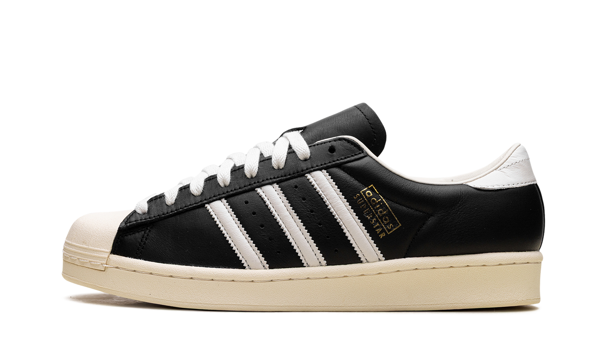Overkicks - Adidas Superstar Vintage Black White Cream White (JQ3255) - vista lateral