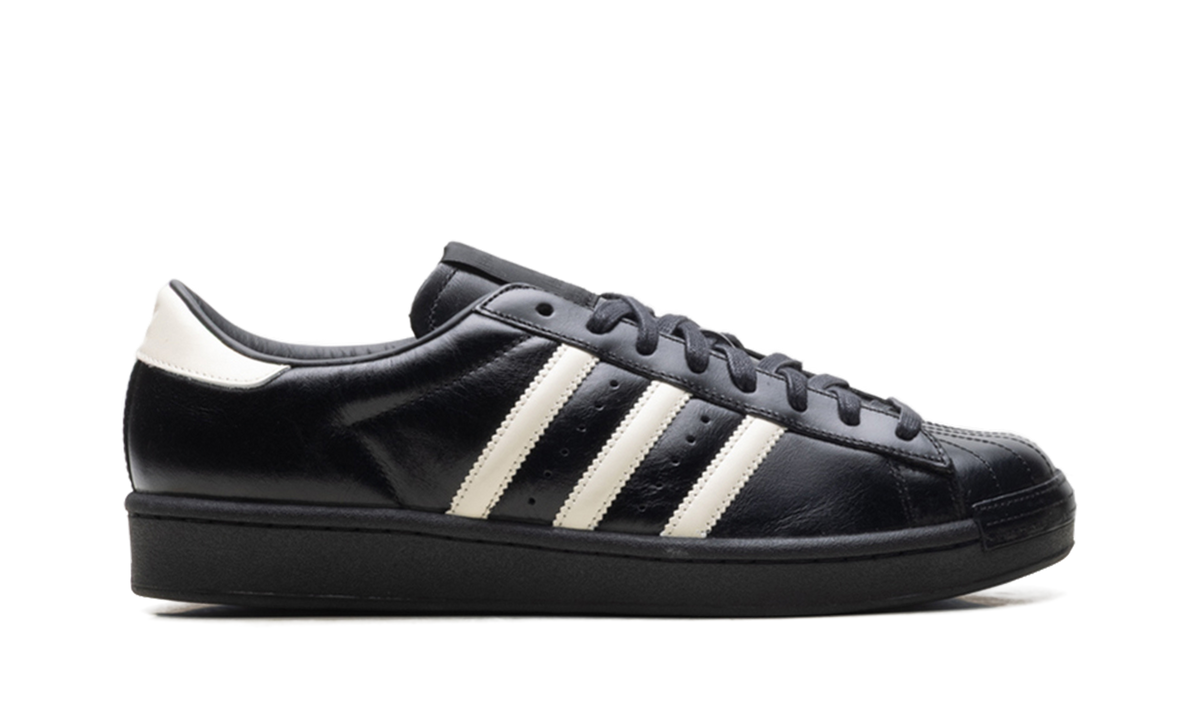 Overkicks - Adidas Superstar Vintage Kith Black Tie Made in Germany (IH4565) - detalle talón