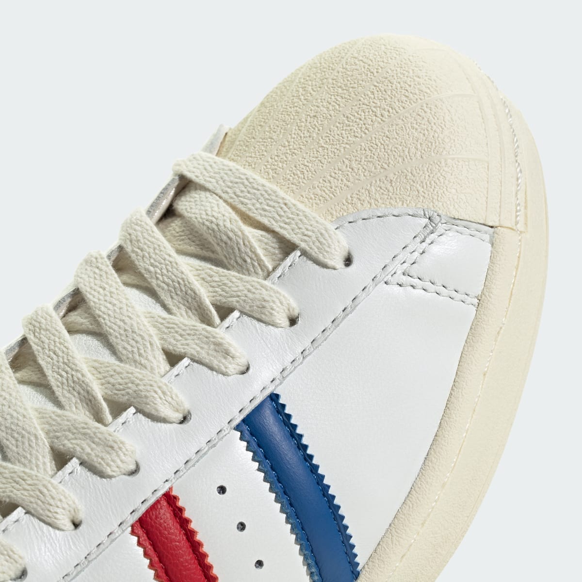 Overkicks - Adidas Superstar Vintage White Blue Better Scarlet Made in Germany (JQ6345) - detalle