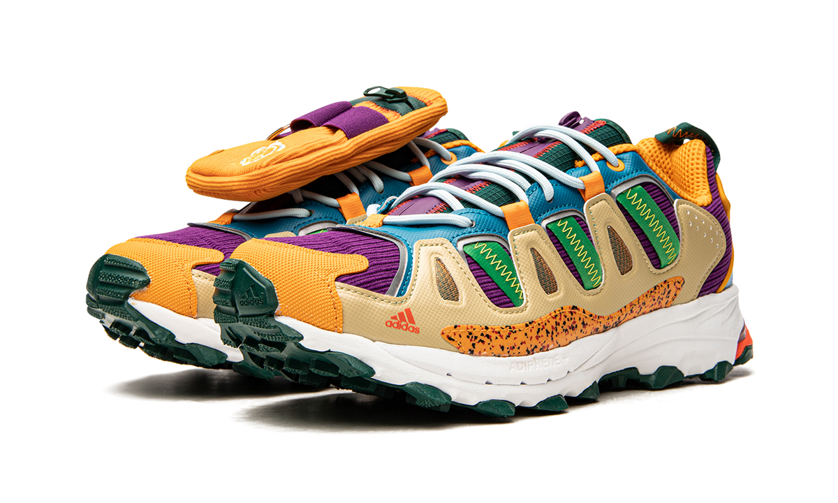 Overkicks - Adidas Superturf Adventure Sean Wotherspoon Jiminy Cricket (GY8341) - vista trasera