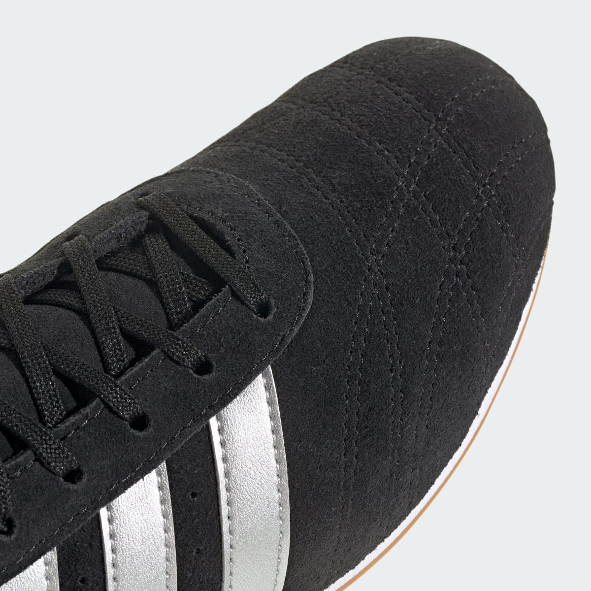 Overkicks - Adidas Taekwondo Black Silver Metallic (JQ0557) - detalle lateral interior