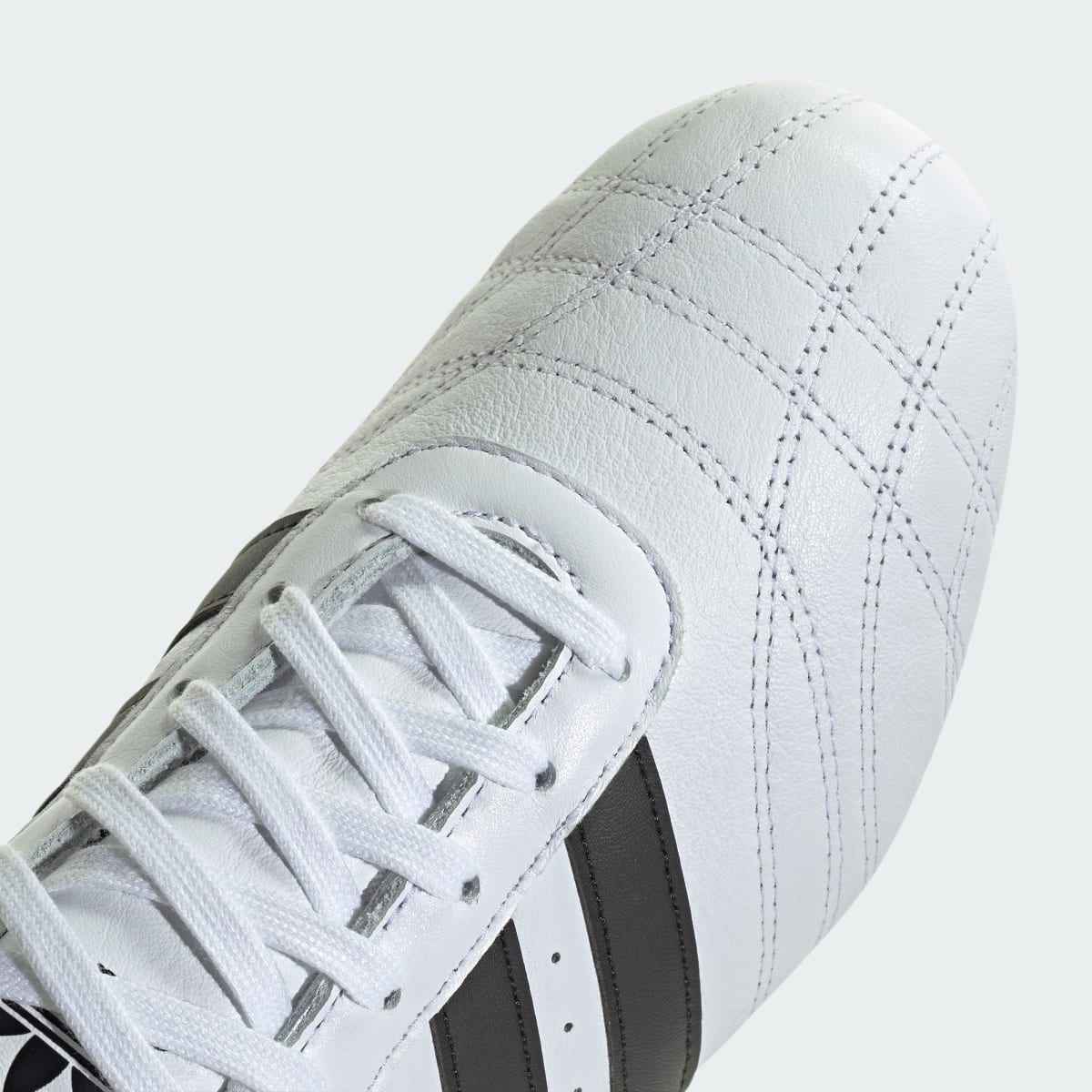 Overkicks - Adidas Taekwondo Cloud White Core Black Gum (JS1194) - detalle