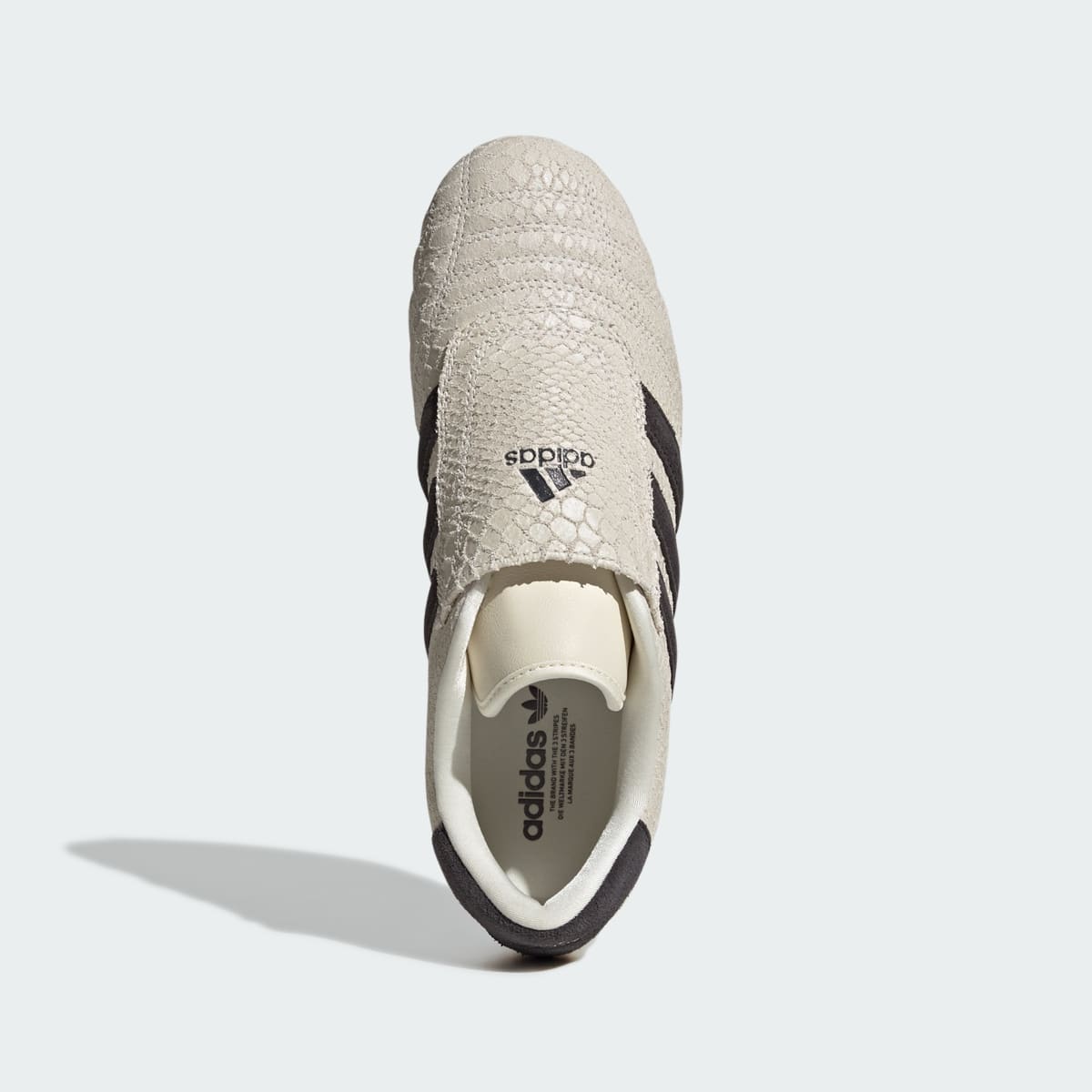 Overkicks - Adidas Taekwondo Cream White Utility Black (IH4447) - detalle suela