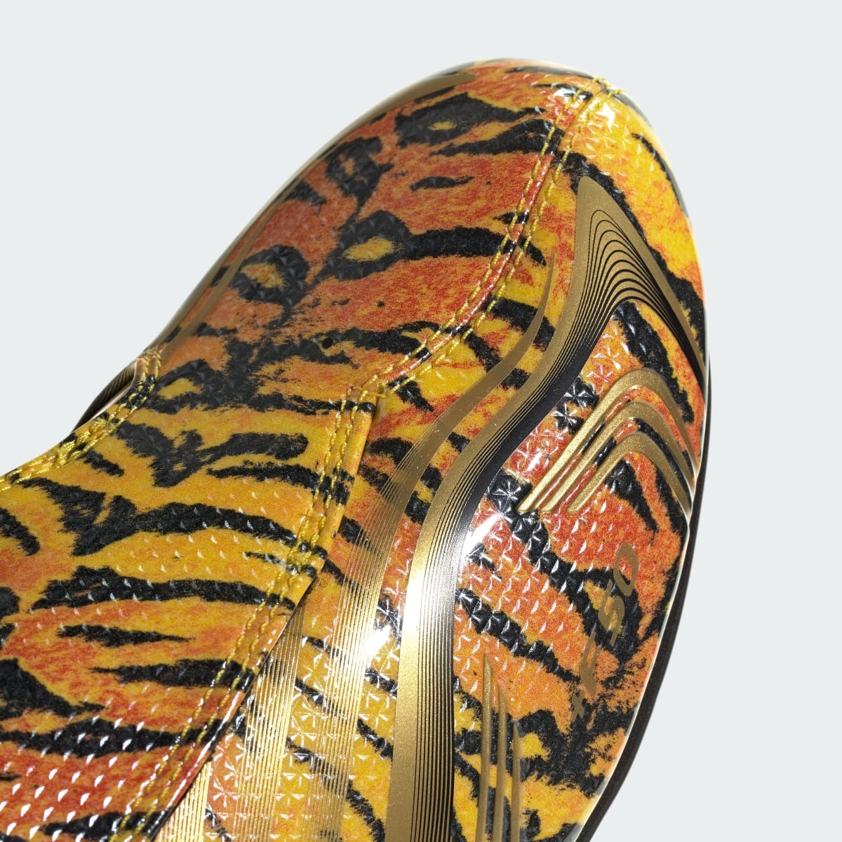 Overkicks - Adidas Taekwondo F50 Tiger Print (IH6860) - detalle