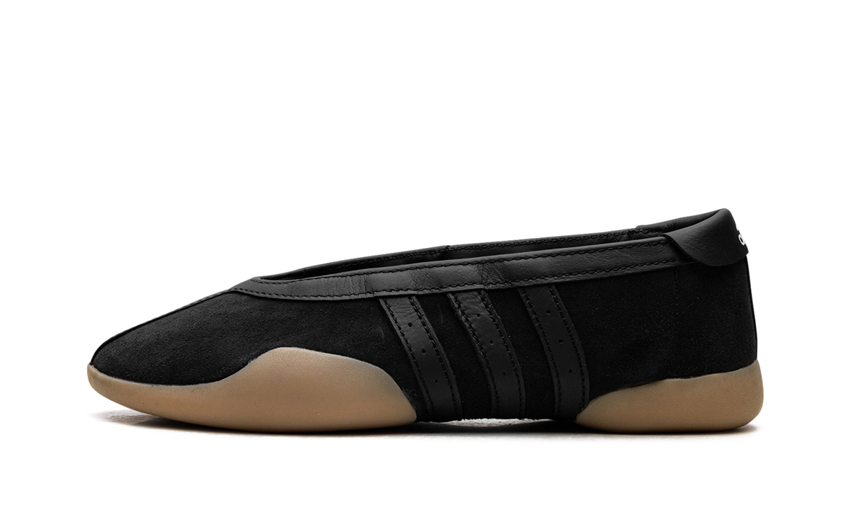 Overkicks - Adidas Taekwondo Mei Ballet Black Gum (JQ0669) - vista lateral