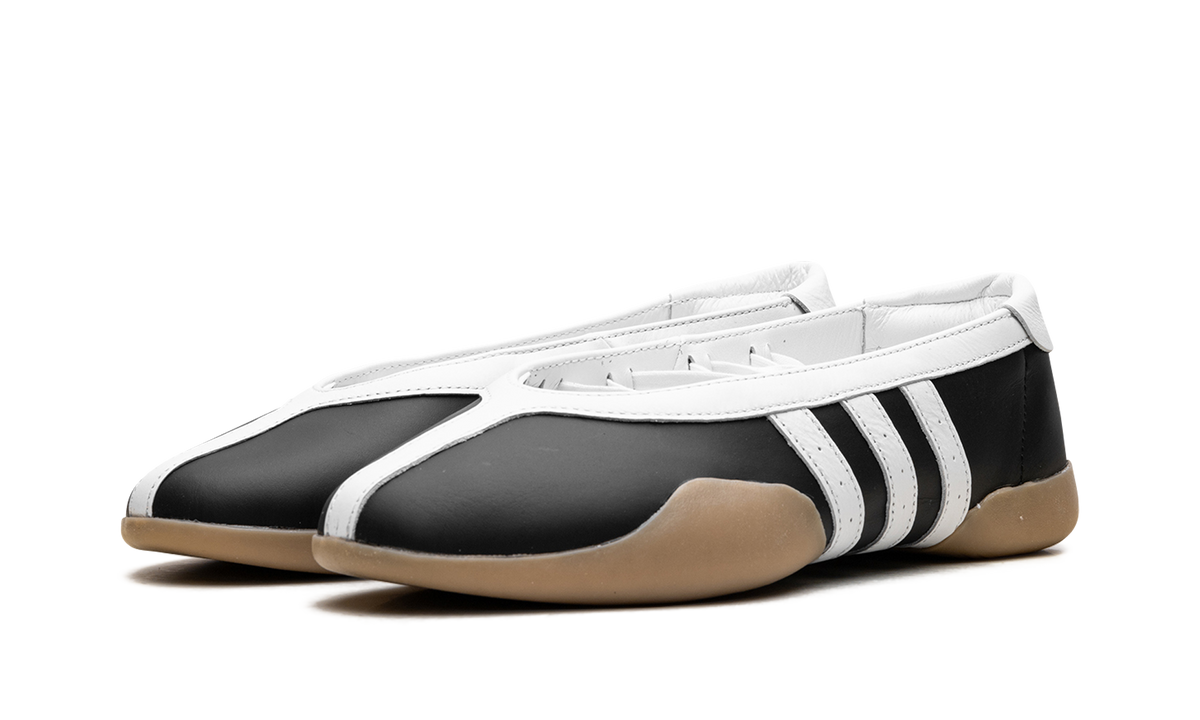 Overkicks - Adidas Taekwondo Mei Ballet Black White (JR7031) - vista trasera