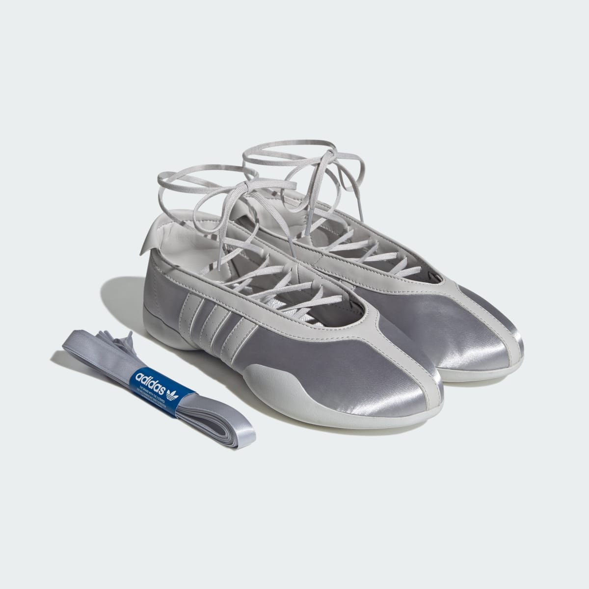 Overkicks - Adidas Taekwondo Mei Ballet Silver Metallic Grey (KJ8370) - detalle lateral interior