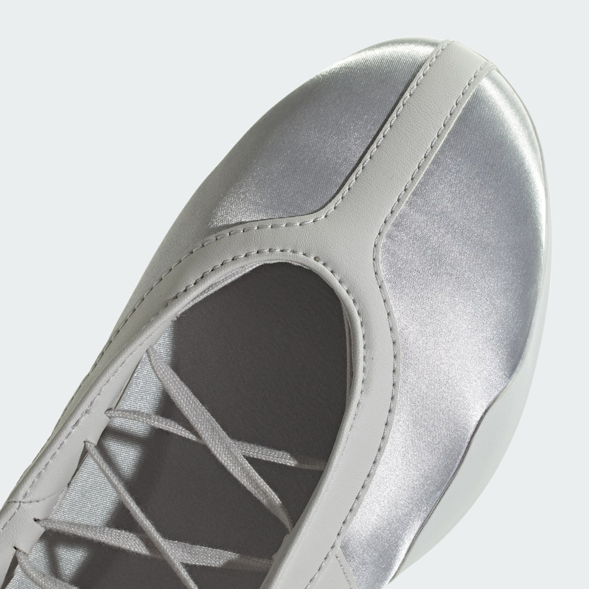 Overkicks - Adidas Taekwondo Mei Ballet Silver Metallic Grey (KJ8370) - detalle