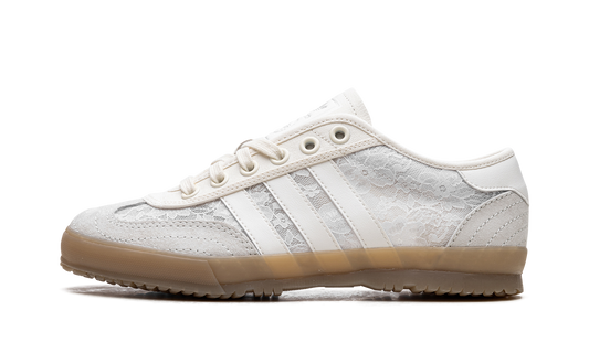 Overkicks - Adidas Tischtennis NAKED Copenhagen Silvery Daisy Lace Pack (JI3995) - vista lateral