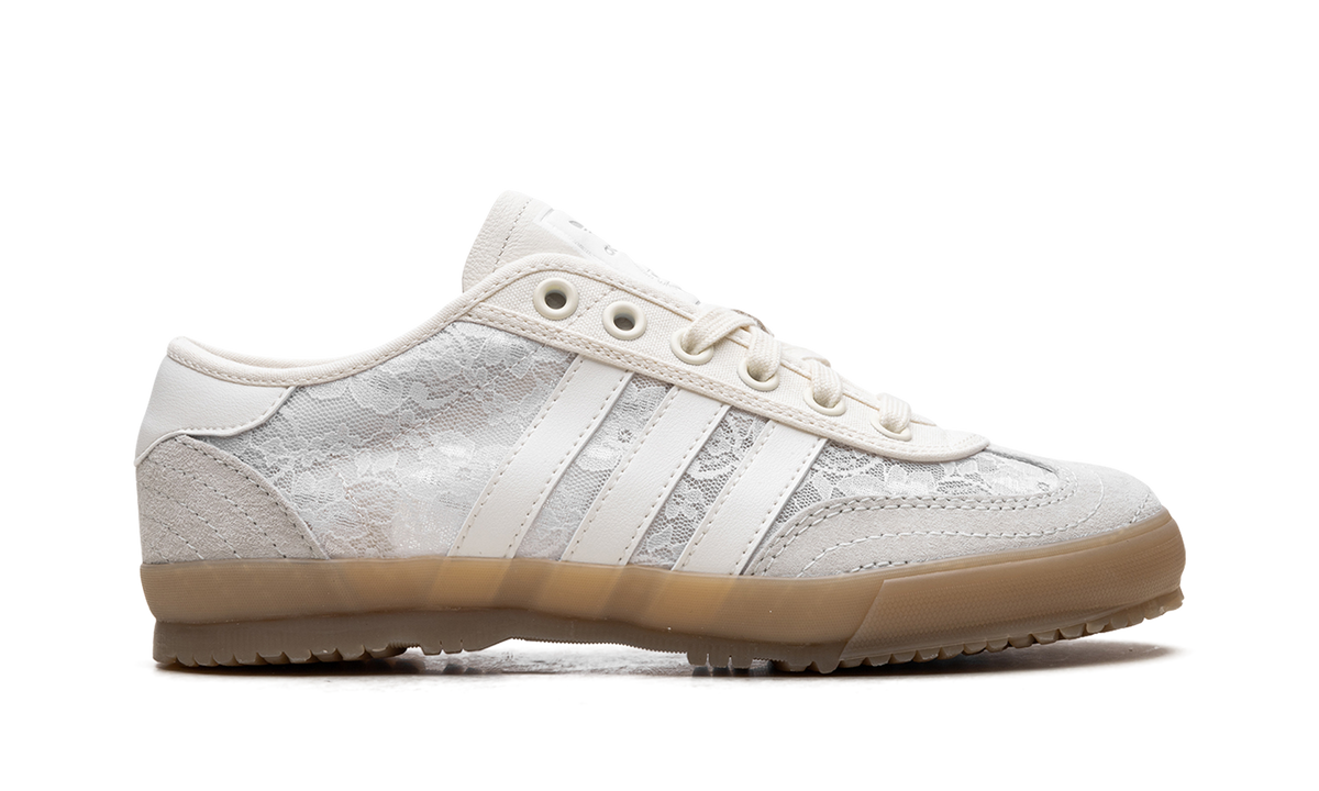 Overkicks - Adidas Tischtennis NAKED Copenhagen Silvery Daisy Lace Pack (JI3995) - detalle talon