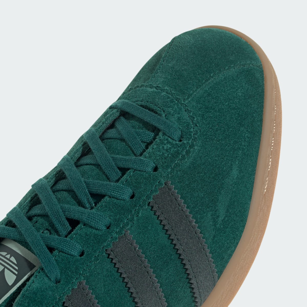 Overkicks - Adidas Tobacco Collegiate Green (JP9654) - detalle