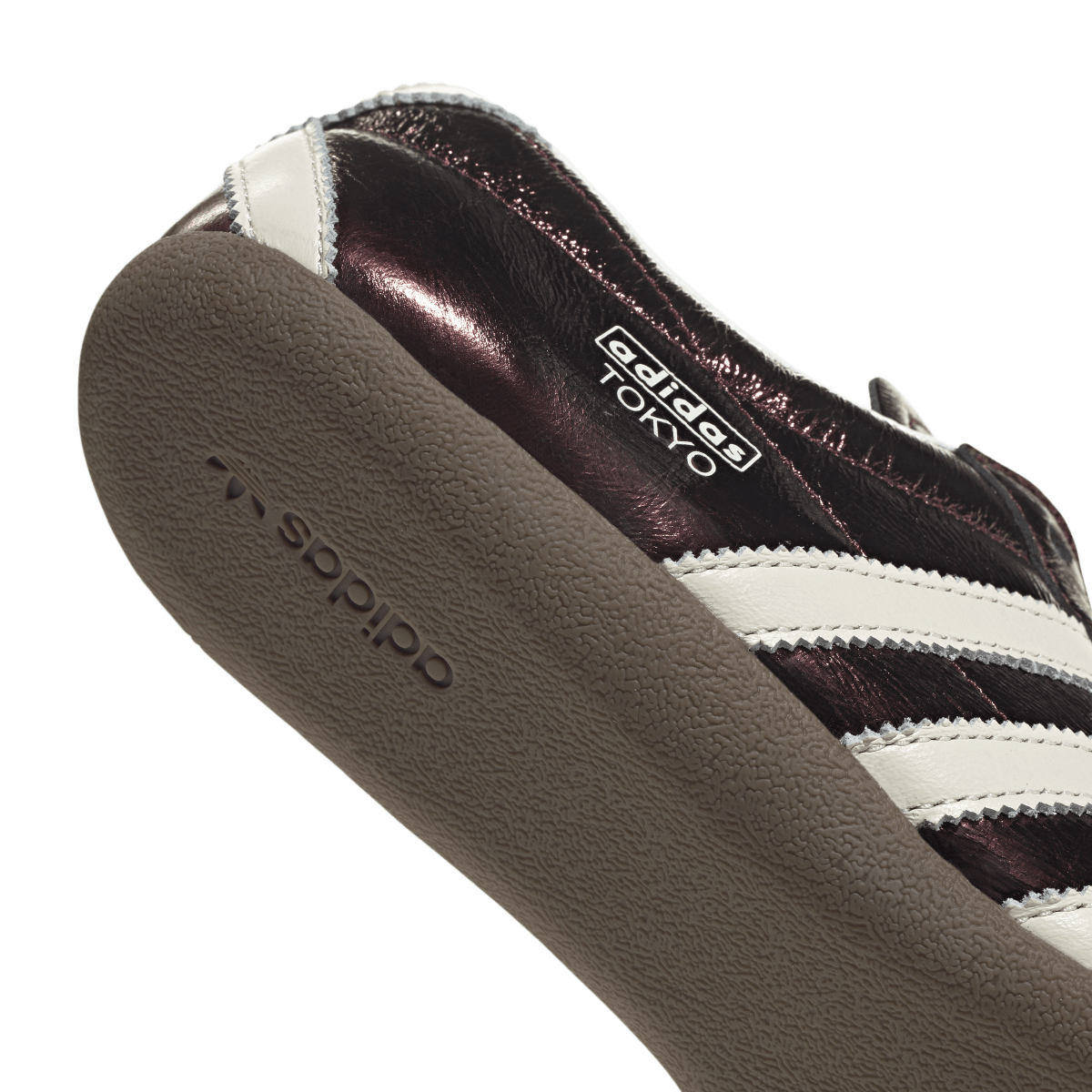Overkicks - Adidas Tokyo Maroon Off White (Womens) (KK0033) - detalle lateral interior