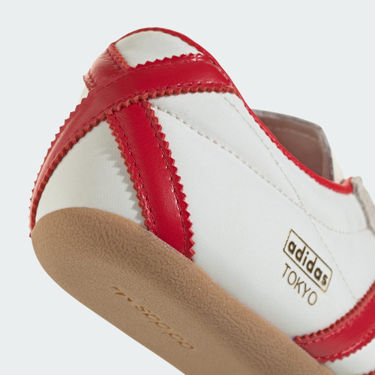 Overkicks - Adidas Tokyo Off White Better Scarlet Gum (Womens) (JI3300) - detalle
