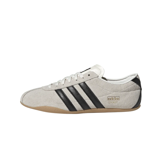 Overkicks - Adidas Tokyo Off White Black (Womens) (JI0182) - vista lateral