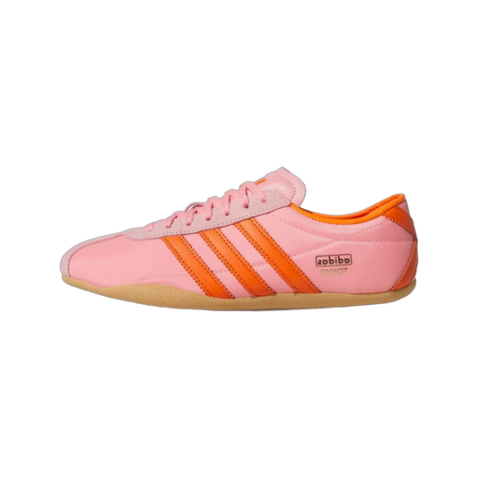Overkicks - Adidas Tokyo Semi Pink Spark Orange Gold Metallic (Womens) (JI3297) - vista lateral